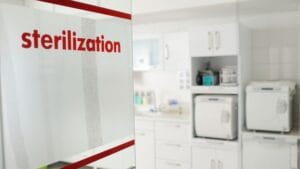 Understanding the Key Features and Benefits of Mechanical Cleaning Tools: Ultrasonic Baths, Water Guns, and Washer-Disinfectors